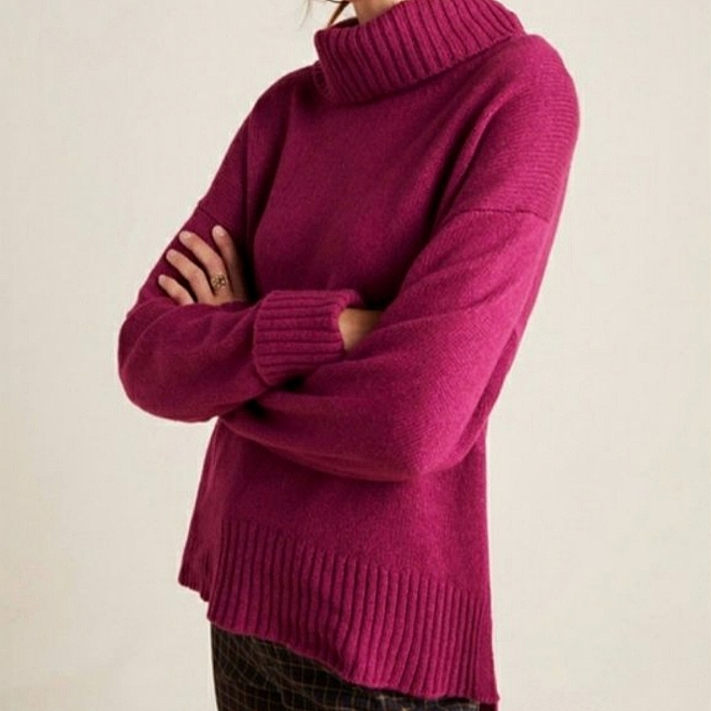 Anthropologie pink cowl neck size medium